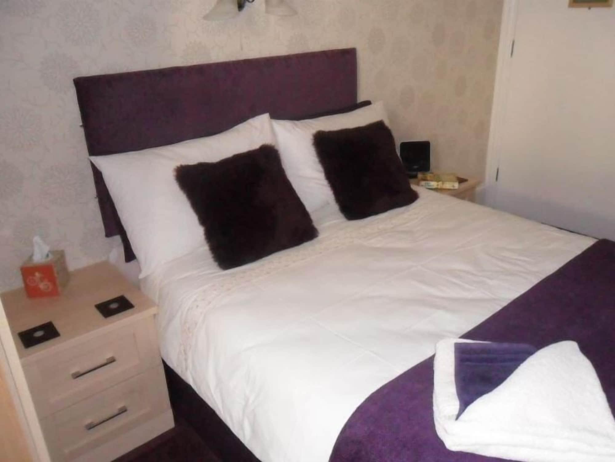 Guest house The Wellsway 4*