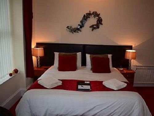 The Wellsway Guest house 4*